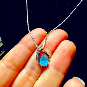 Elegant Silver and gold Blue Teardrop Pendant Necklace and earring set